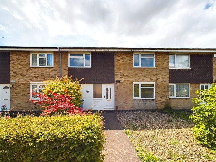 3 Bedroom Semi-Detached House To Rent In Merrill Way, Shelton Lock, Derby, DE24