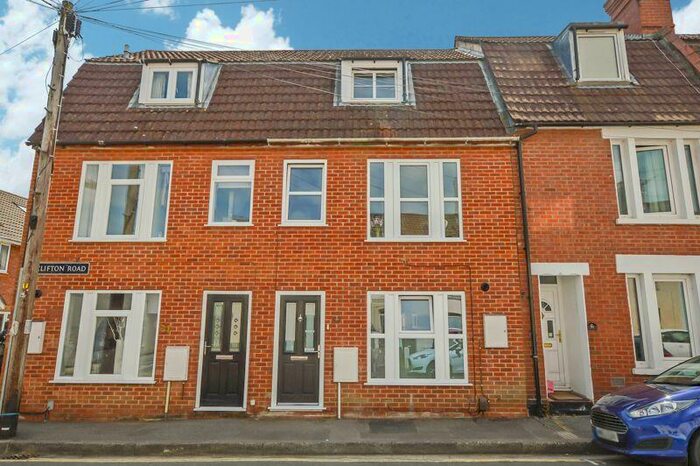 4 Bedroom Terraced House To Rent In Clifton Road, Salisbury, SP2