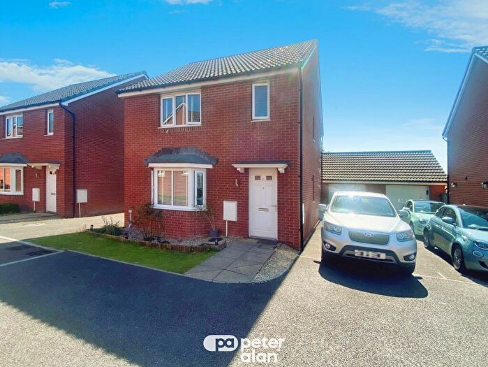 3 Bedroom House To Rent In Heol Bennett, Old St. Mellons, Cardiff, CF3
