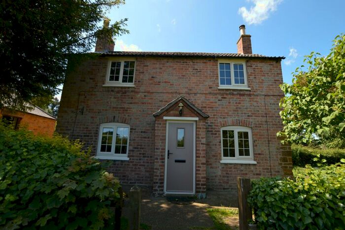3 Bedroom Cottage To Rent In Croxton Road, Knipton, NG32