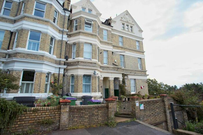 1 Bedroom Flat To Rent In The Parade, Folkestone, CT20