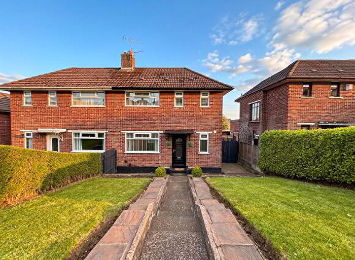 3 Bedroom Semi-Detached House For Sale In Ballysillan Road, Belfast, BT14