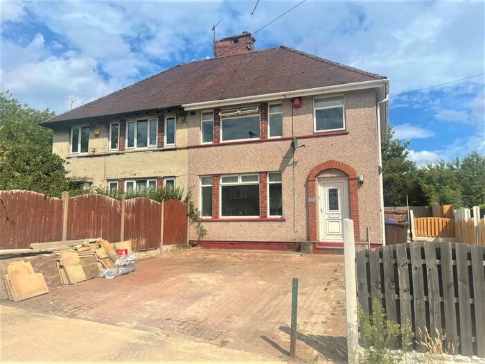 3 Bedroom Semi-Detached House To Rent In Turie Avenue, Sheffield, S5