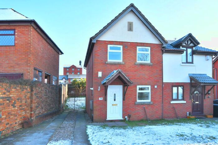 2 Bedroom Semi-Detached House To Rent In Ladywell Road, Tunstall, Stoke On Trent ST6