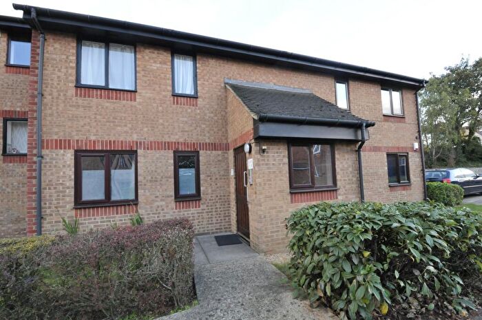 2 Bedroom Flat To Rent In Bernard Ashley Drive, Charlton, SE7