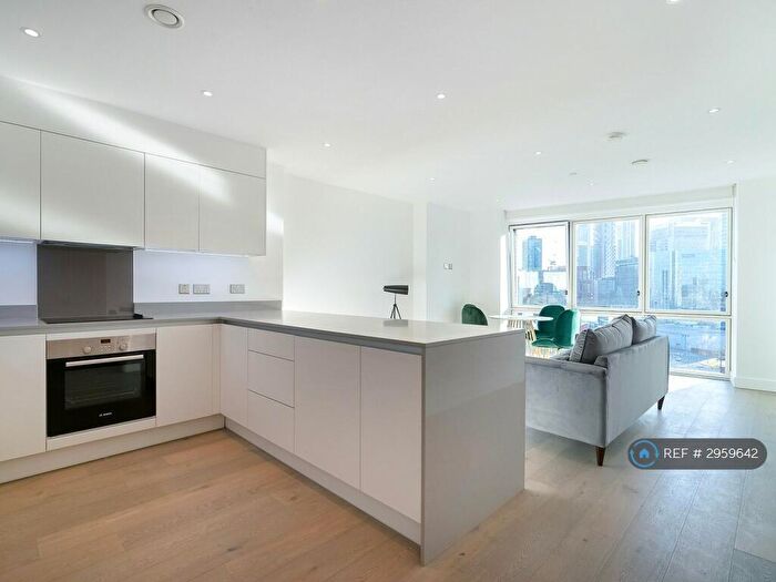 1 Bedroom Flat To Rent In Royal Captain Court, London, E14