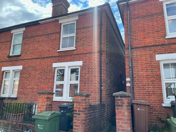 2 Bedroom Semi-Detached House To Rent In Rupert Road, Guildford, GU2