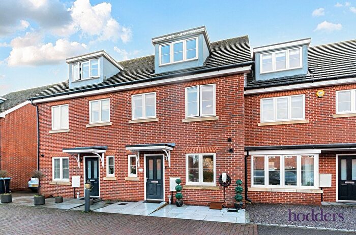 4 Bedroom Terraced House For Sale In St. Anns Mews, Chertsey, Surrey, KT16