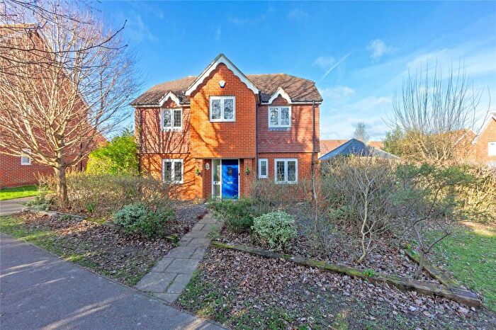 5 Bedroom Detached House For Sale In Snowdrop Walk, Sittingbourne, Kent, ME10