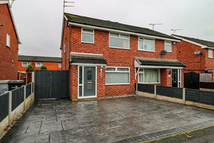 3 Bedroom Semi-Detached House To Rent In Heron Crescent, Sydney, Crewe, CW1