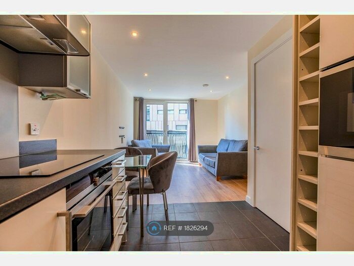 1 Bedroom Flat To Rent In Woods House, London, SW1W