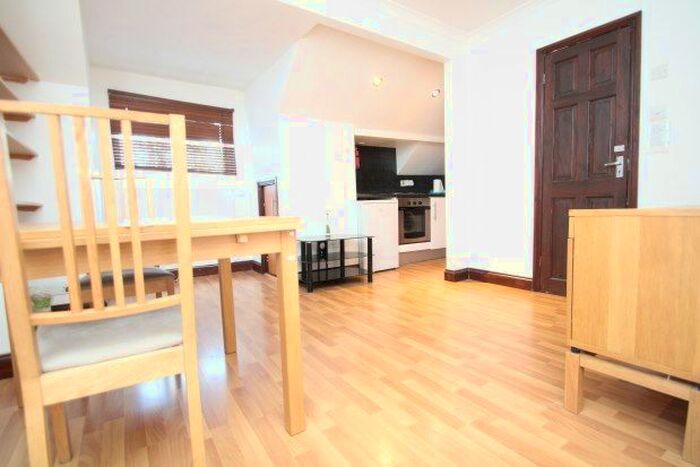 1 Bedroom Flat To Rent In Coombe Road, Croydon, CR0