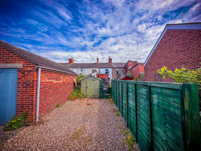 2 Bedroom Terraced House To Rent In Burton Road, Lincoln, LN1