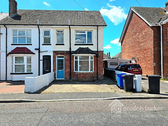 3 Bedroom Semi-Detached House For Sale In Rossmore Road, Poole, Dorset, BH12