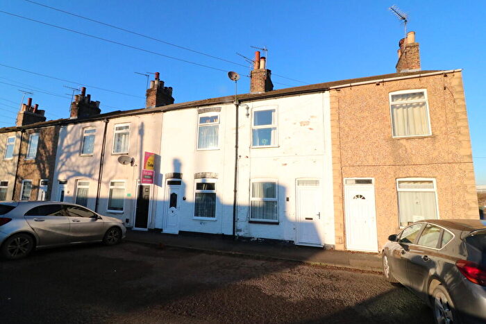 2 Bedroom Terraced House For Sale In Oak Terrace, Sherburn In Elmet, LS25