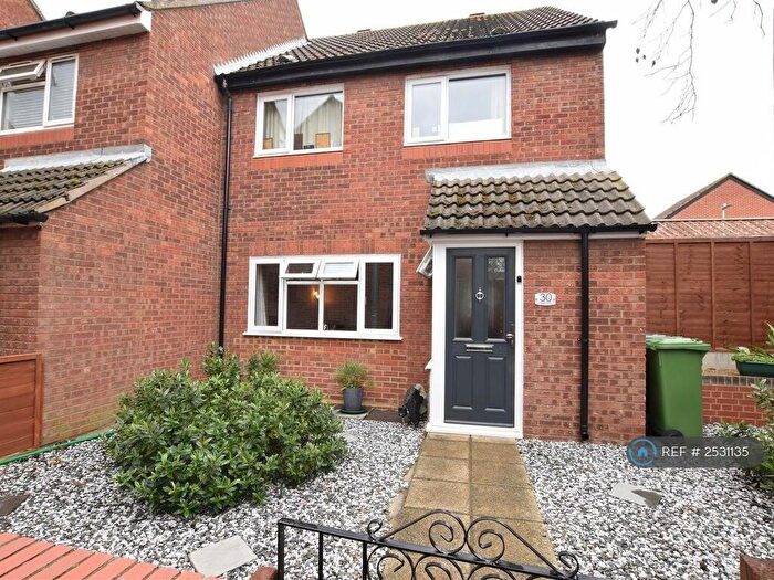 3 Bedroom End Of Terrace House To Rent In Cavalier Close, Romford, RM6
