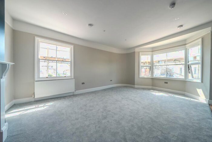 2 Bedroom Apartment To Rent In Church Road Hove, BN3