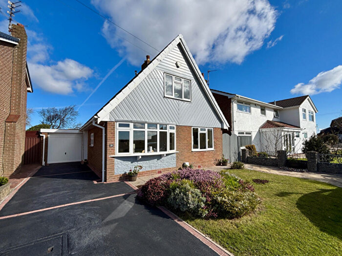 4 Bedroom Detached House For Sale In Rossall Lane, Fleetwood, FY7