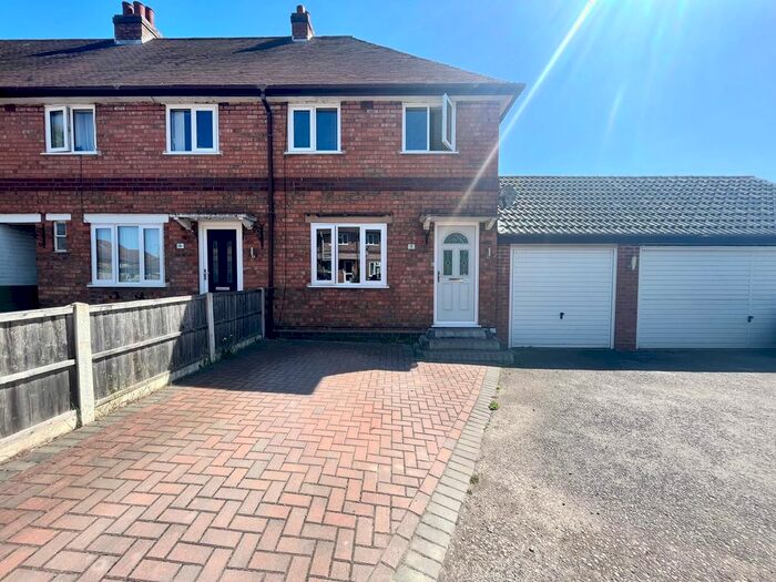 2 Bedroom Terraced House To Rent In Wyndshiels, Birmingham, B46