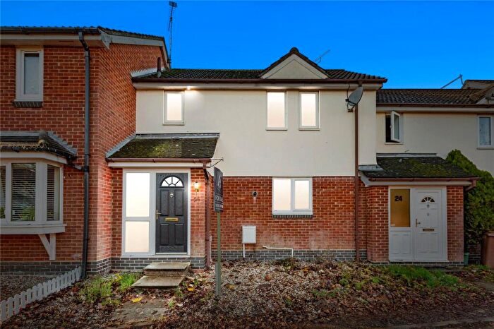 3 Bedroom Terraced House For Sale In Gloucester Crescent, Chelmsford, Essex, CM1