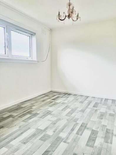 2 Bedroom Flat To Rent In Minnoch Road, Ayr, KA6