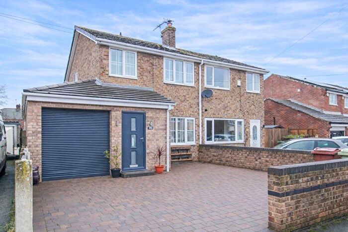 3 Bedroom Semi Detached House For Sale In Downland Crescent, Knottingley, WF11