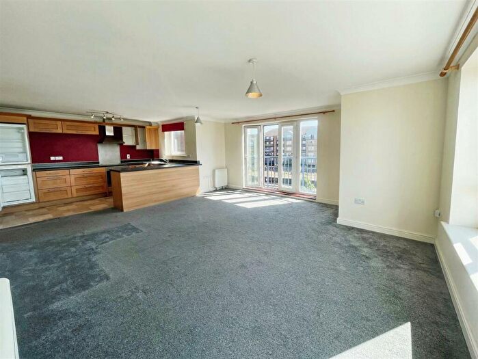 2 Bedroom House To Rent In Argent Street, Grays, RM17