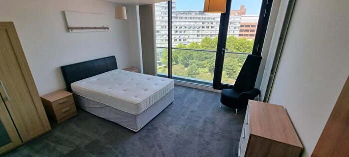 2 Bedroom Apartment To Rent In Custom House Place, Liverpool, L1