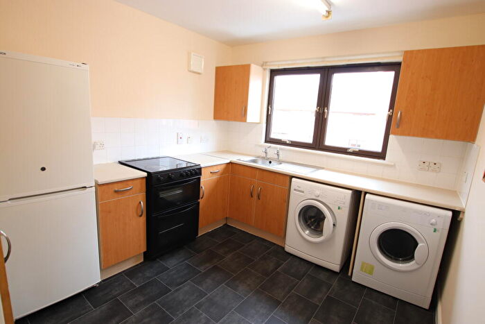 2 Bedroom Flat To Rent In Allan Lane, City Centre, DD1