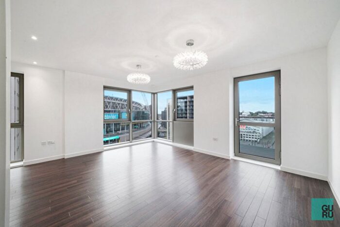 3 Bedroom Flat To Rent In Olympic Way, London, HA9