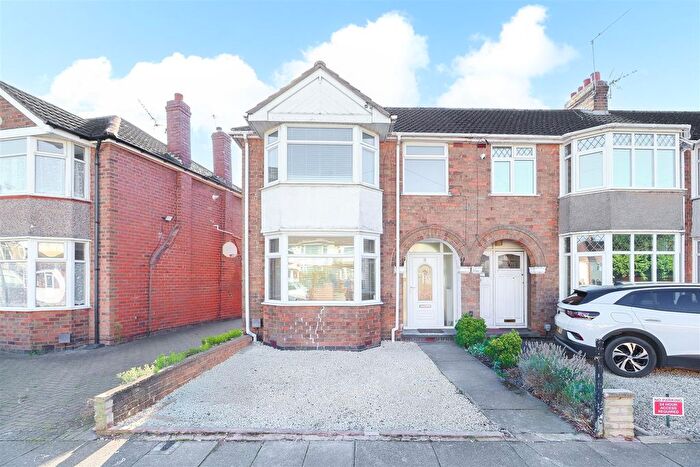 3 Bedroom End Of Terrace House To Rent In John Grace Street, Cheylesmore, Coventry, CV3