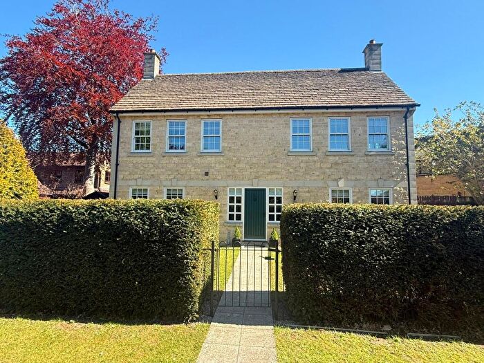 4 Bedroom Detached House For Sale In Longthorpe Green, Peterborough, PE3