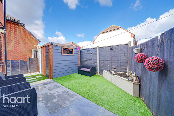1 Bedroom Maisonette For Sale In Constance Close, Witham, CM8