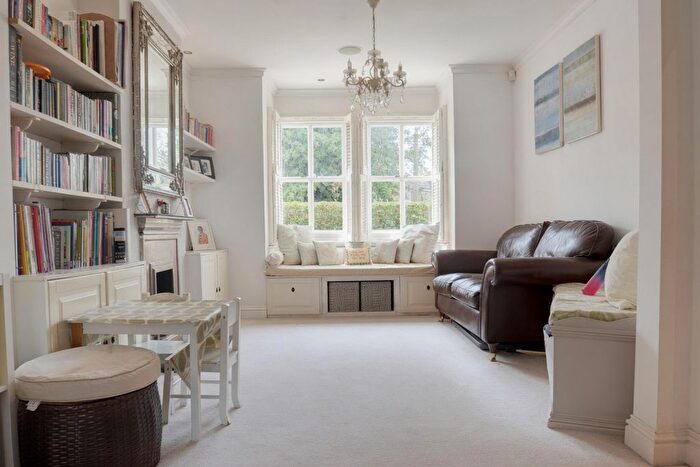 3 Bedroom Semi-detached House To Rent In Clarendon Road, Ashford, TW15