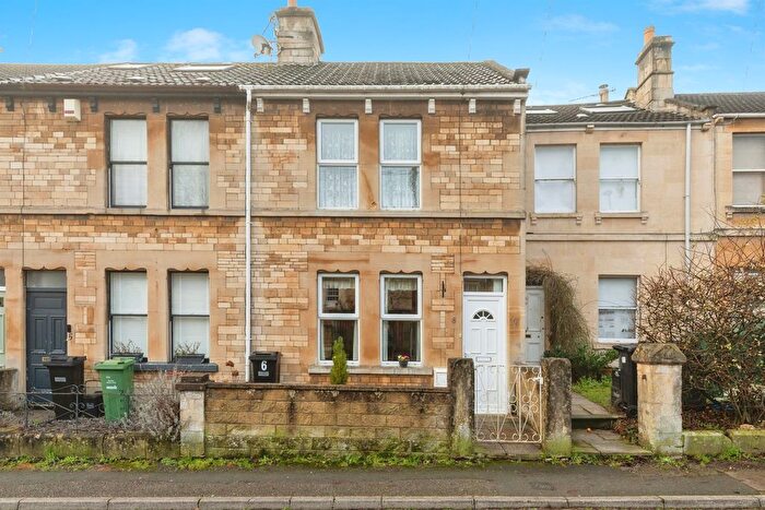 2 Bedroom Terraced House For Sale In Salisbury Road, Bath, BA1