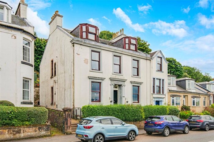4 Bedroom Flat For Sale In Ashton Road, Gourock, Inverclyde, PA19