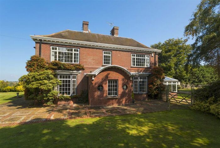 5 Bedroom Detached House For Sale In Yaldings, Staplestreet Road, Goodnestone, ME13