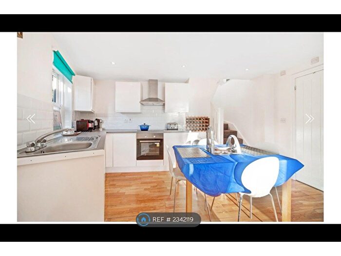 1 Bedroom Detached House To Rent In Leghorn, London, NW10