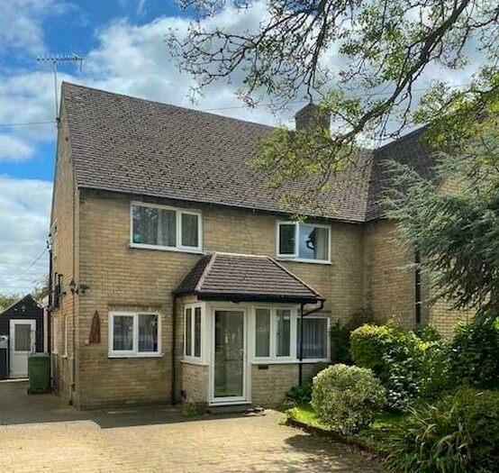 3 Bedroom Semi-Detached House To Rent In Springvale, Bourton-On-The-Water, Cheltenham, GL54