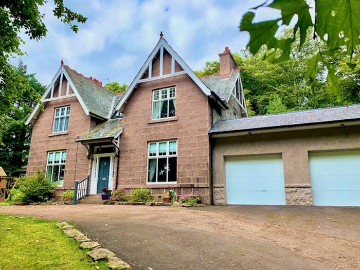 4 Bedroom Detached House To Rent In Lochnagar Road, Peterculter, AB14