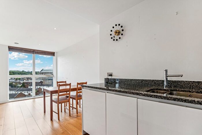 1 Bedroom Flat To Rent In Henry Hudson Apartments, Banning Street, SE10