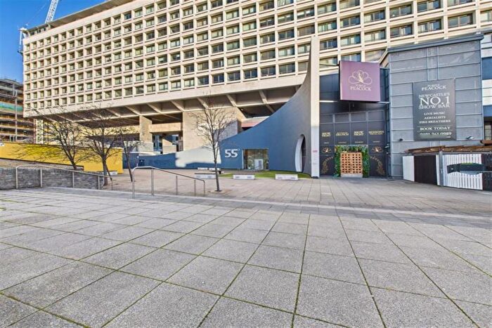 3 Bedroom Apartment To Rent In Degrees North, Newcastle Upon Tyne, NE1