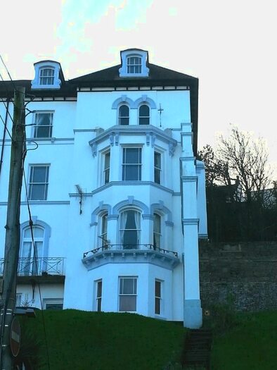 3 Bedroom Flat To Rent In Kipling Terrace, Westward Ho! EX39