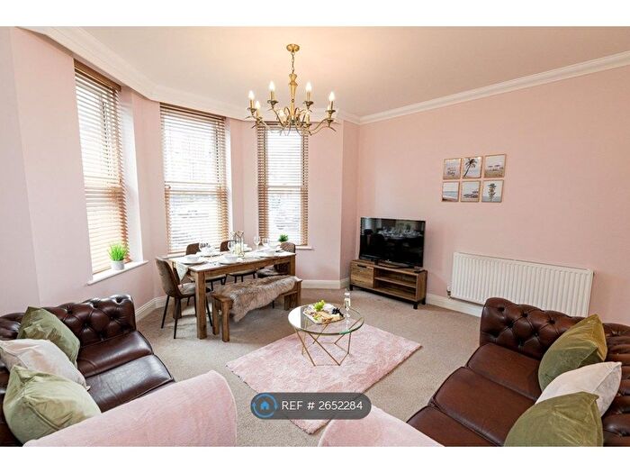 2 Bedroom Flat To Rent In Saint Michael's Road, Bournemouth, BH2