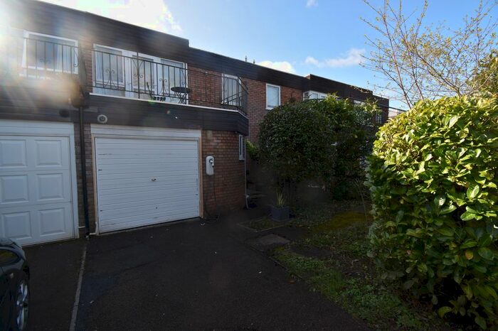 3 Bedroom Semi-Detached House To Rent In Somerville Mews, Coniston Road, Leamington Spa, Warwickshire, CV32