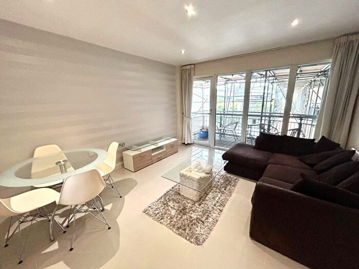 2 Bedroom Property To Rent In Victoria Wharf, Watkiss Way, Cardiff, CF11