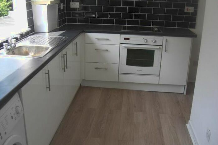 3 Bedroom Flat To Rent In Cowane Street, Stirling, FK8