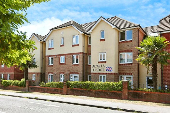 1 Bedroom Flat For Sale In Trinity Street, Fareham, PO16