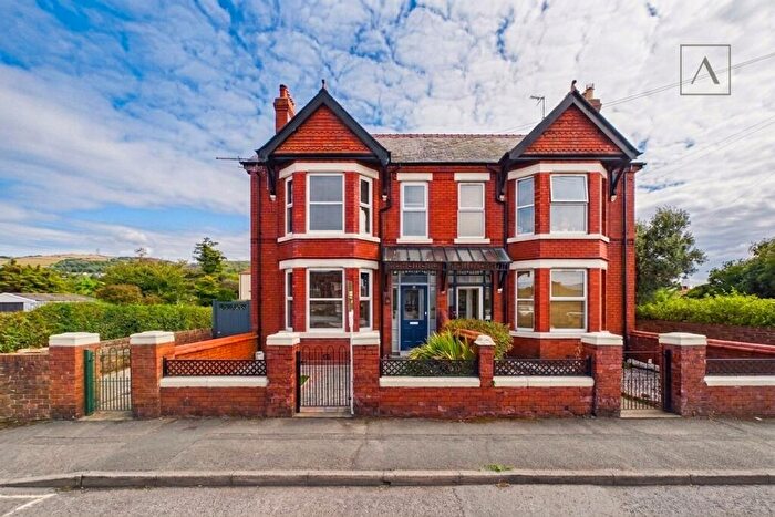 5 Bedroom Semi-Detached House For Sale In Victoria Road, Prestatyn, LL19