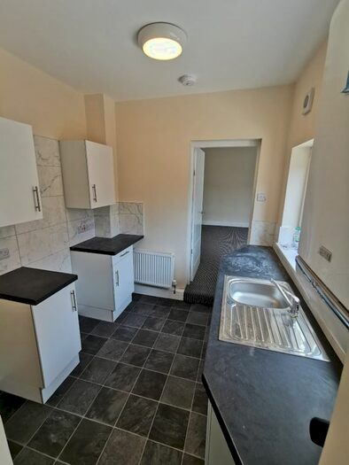 2 Bedroom Flat To Rent In Victoria Road West, Hebburn, NE31